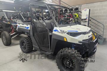 POLARIS RANGER XP KINETIC PREMIUM